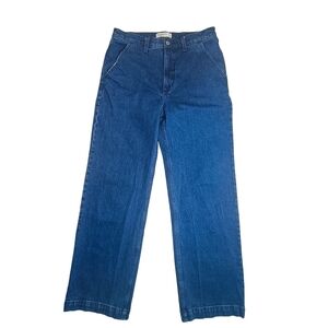 Abercrombie & Fitch 90s Relaxed Jean High Rise Size 30. Inseam 30 in